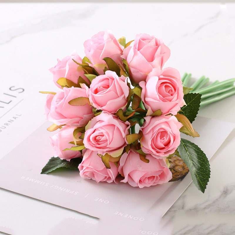 12 bouquets of simulated roses