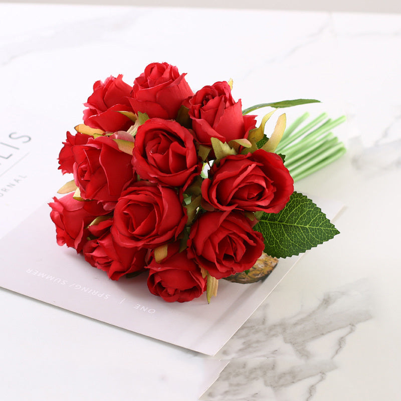 12 bouquets of simulated roses