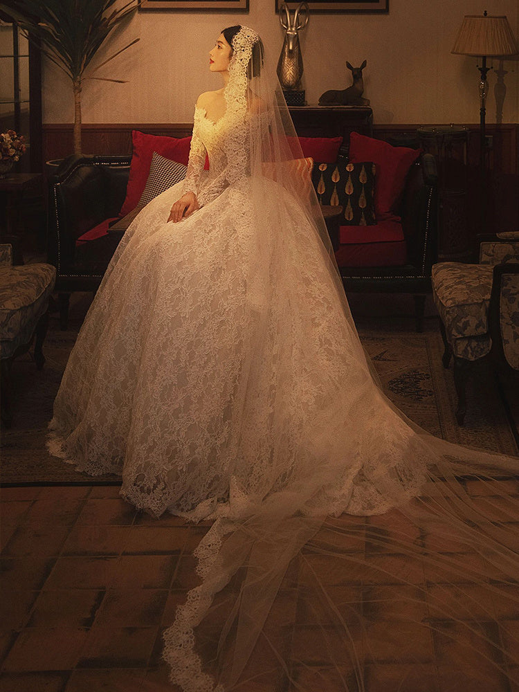 Off-shoulder Main Yarn Long Sleeve Trailing Lace Wedding Dress