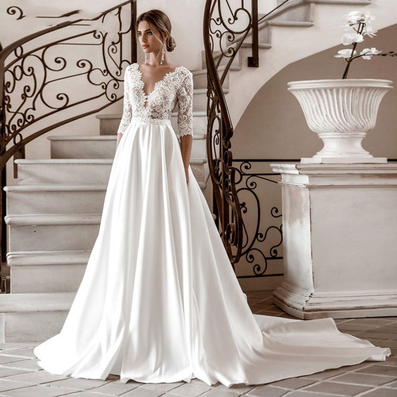 V-neck Lace Elegant Slimming Long Wedding Dress