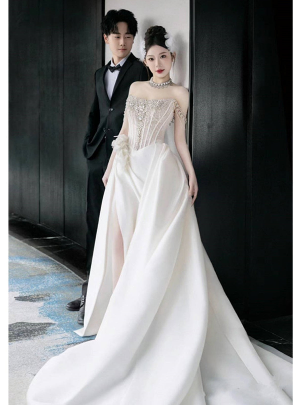 Bridal Wedding Satin Off-shoulder Light Gown