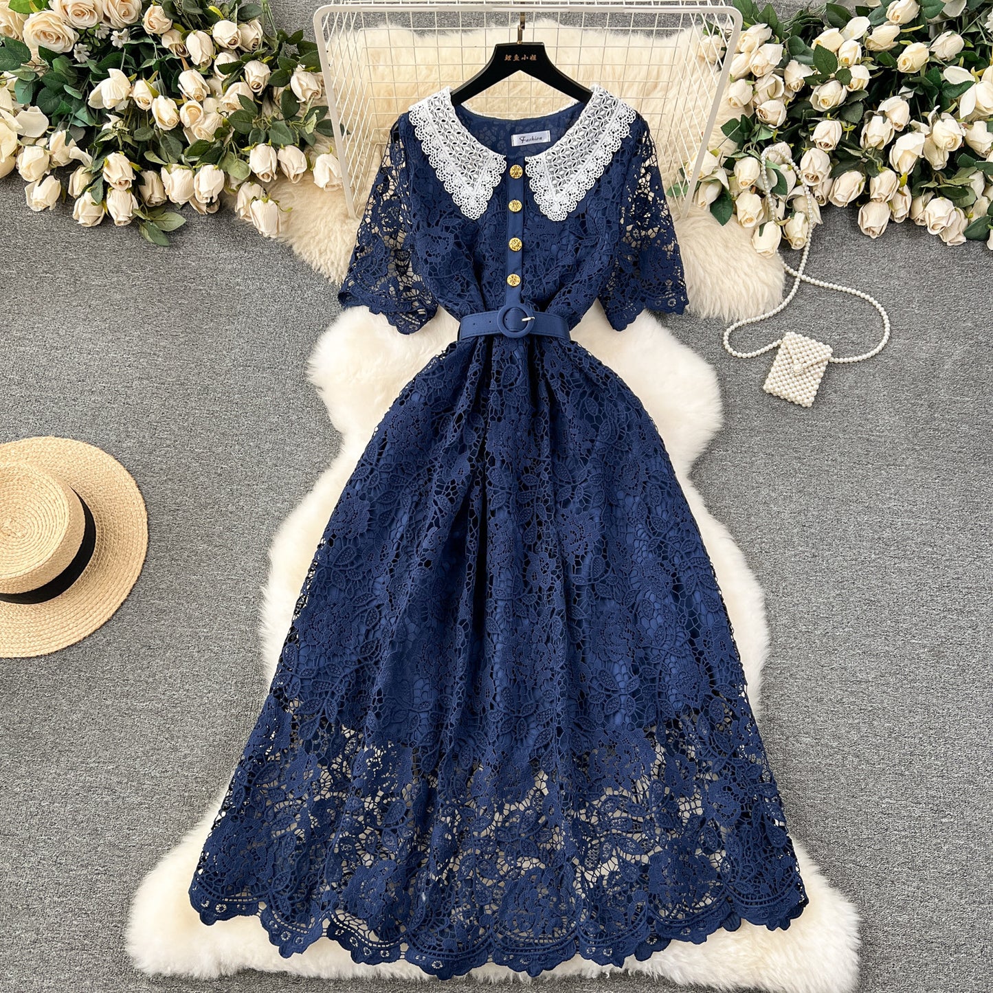 Sweet Contrast Color Doll Collar Breasted Slim-fit Mid-length Lace Dress