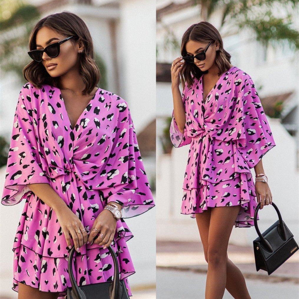 Fashion Print V-Neck Doll Sleeve Loose Cake Dress