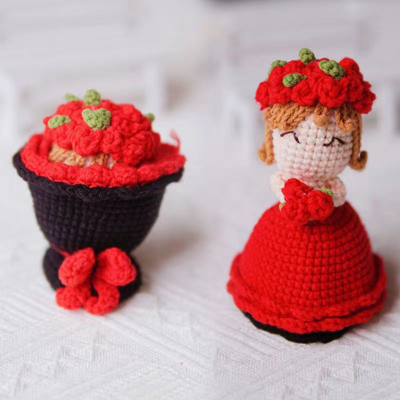 Hand-woven Diy Crossdressing Bridal Doll Wool Crochet Bouquet